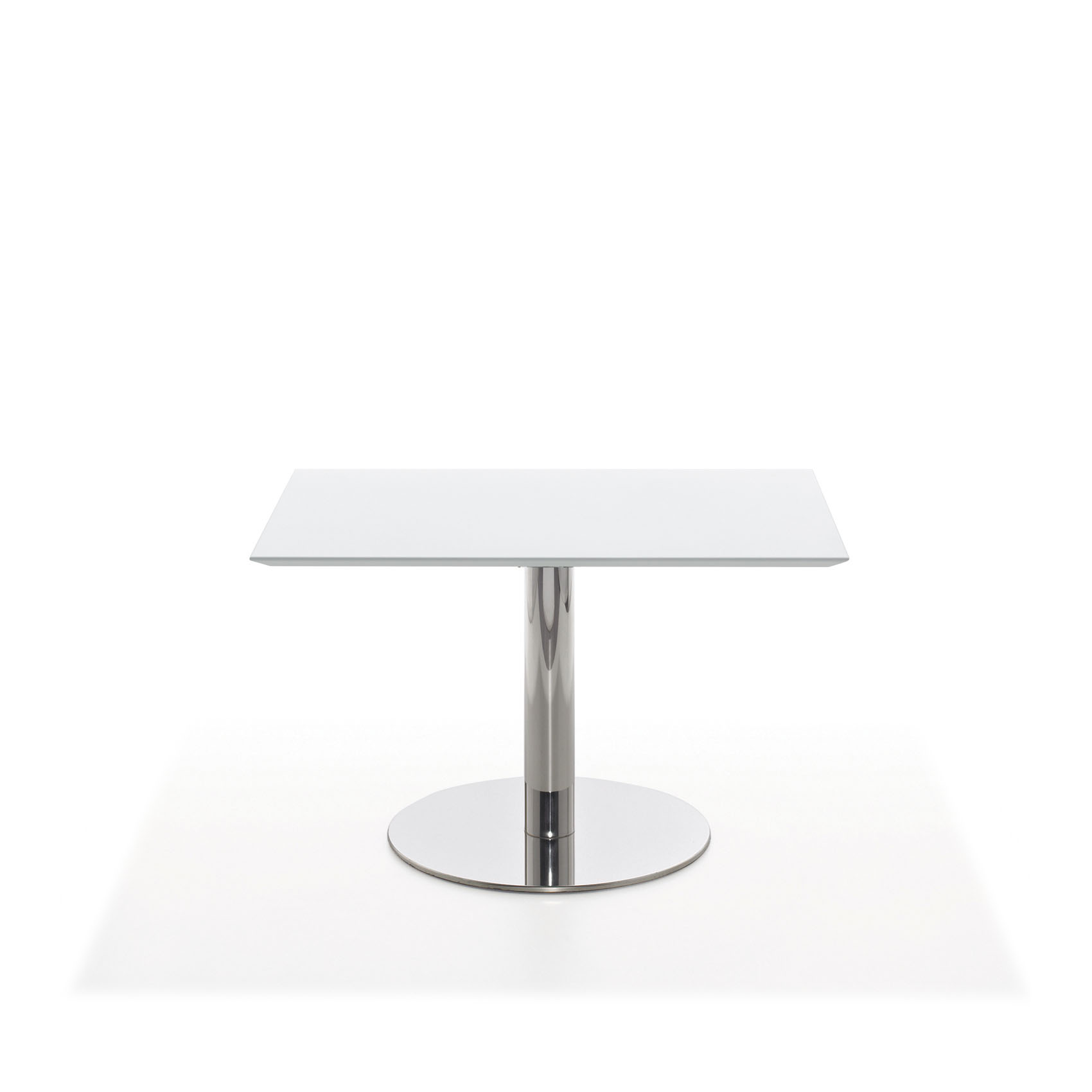 Enzo Beistelltisch / MDF 79x79 Enzo Beistelltisch / MDF 79x79